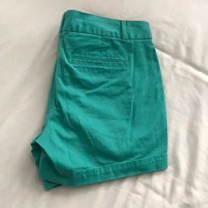 Green Banana Republic shorts💚💚